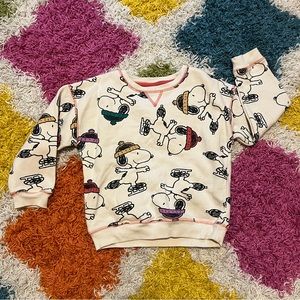 EUC ice-skating, snoopy’s sweatshirt, size 5T